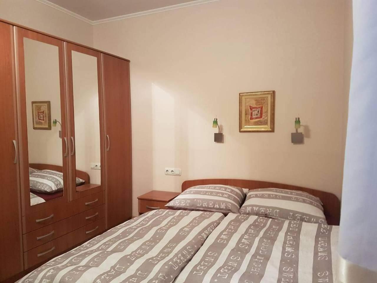Apartman Lana Vlasic Bagian luar foto